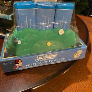 Vintage Disney Snow White floating soap dish
